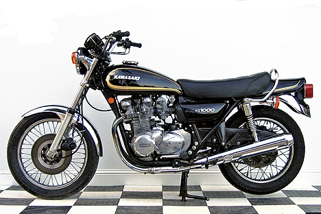 Kawasaki KZ1000-A2. Photograph courtesy of www.ClassicMotorcycles.ie