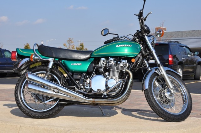 Kawasaki KZ900. Photograph courtesy of Indian Motorcycles of Chicago. All versions outside the US and Canada were known as Z900.