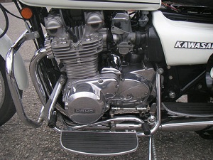 Kawasaki KZ900-C2 footboard and gear linkeage